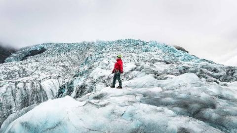 SKAFTAFELL GLACIER ICE CLIMBING – ICELAND