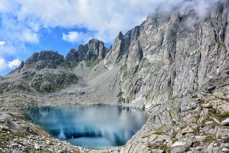 ALTA VIA DEL GRANITO: TREKKING TRA LE SELVAGGE CIME DI GRANITO DELLE DOLOMITI