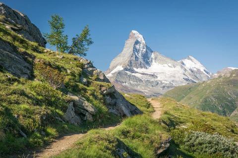 HIKING THE HAUTE ROUTE: CHAMONIX TO ZERMATT