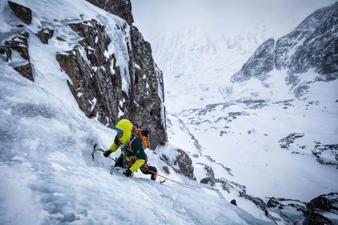 BEN NEVIS ICE & MIXED CLIMBING 5-DAY COURSE