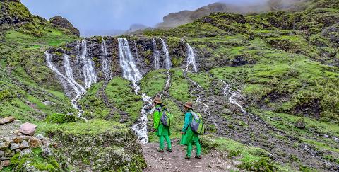 LARES TREK A MACHU PICCHU