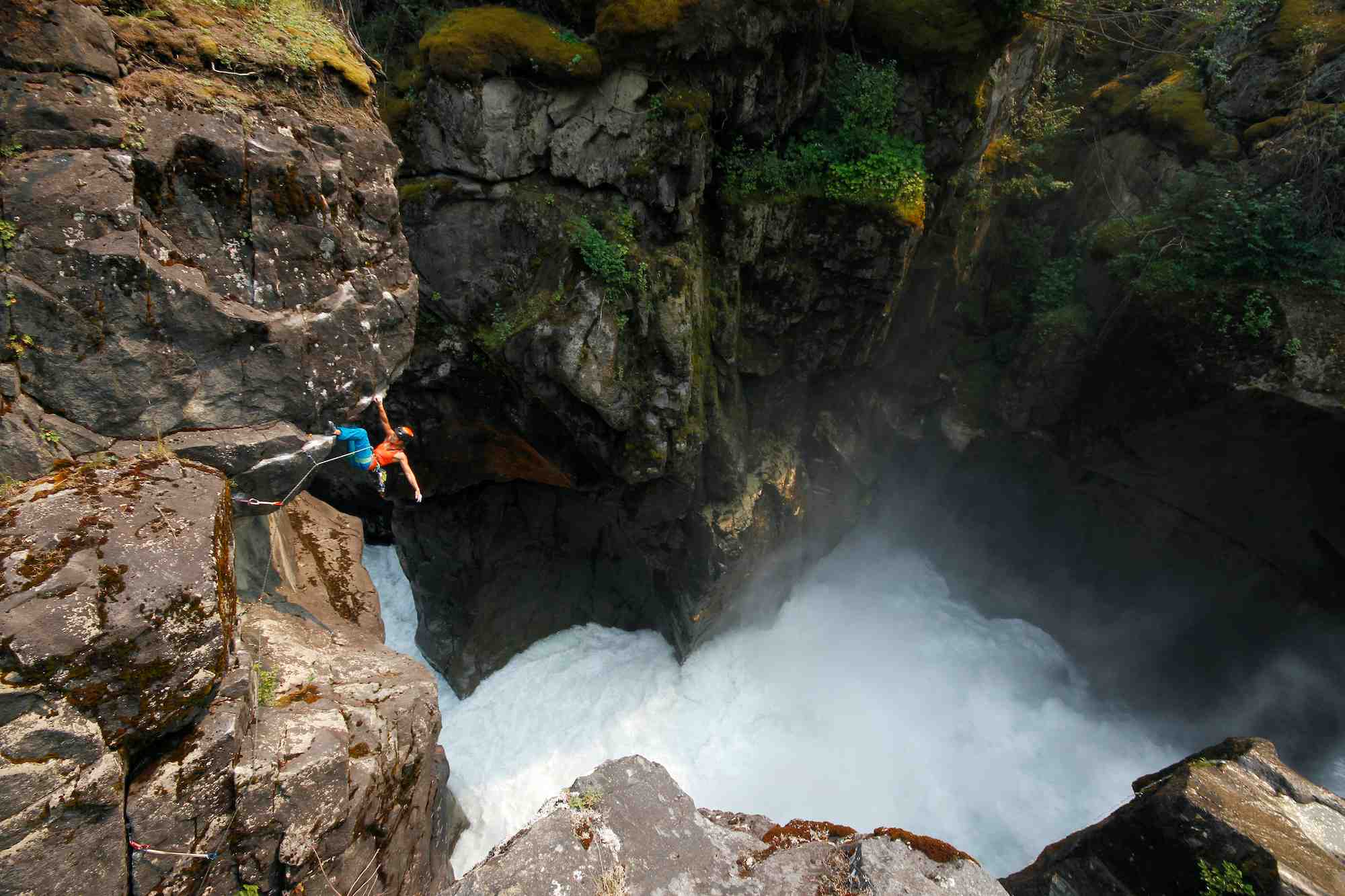 Arrampicata su roccia in Canada: Il lato selvaggio della Columbia Britannica