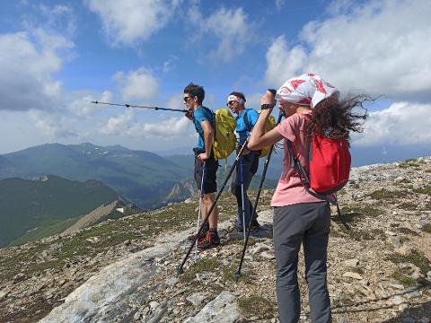 VETTE E CULTURA: UN VIAGGIO EPICO TRA LE ALTURE SELVAGGE E I CUORI STORICI DELLA MACEDONIA